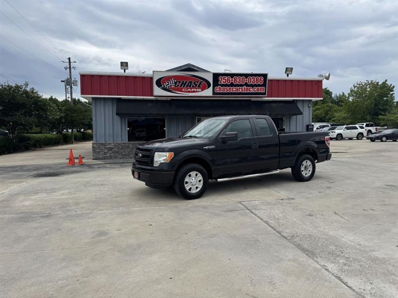 2013 Ford F-150 XL SuperCab 8-ft. Bed 2WD