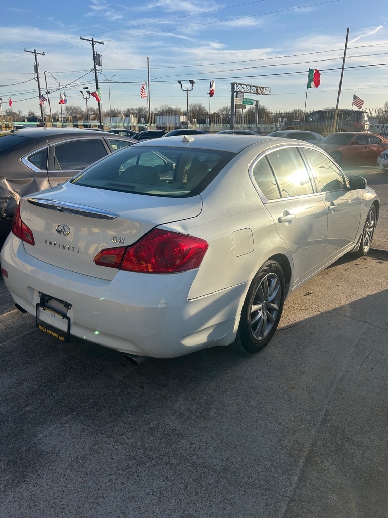 Infiniti G35  2008