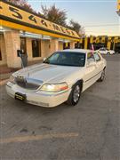 2004 Lincoln Town Car 