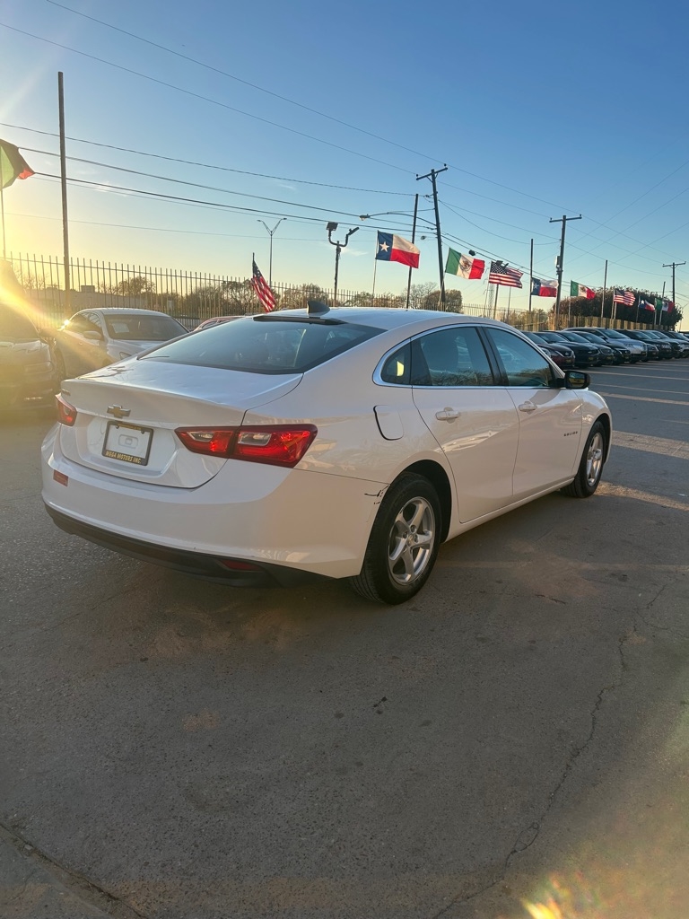 Chevrolet Malibu  2017