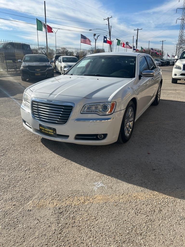 2012 Chrysler 300 LIMITED