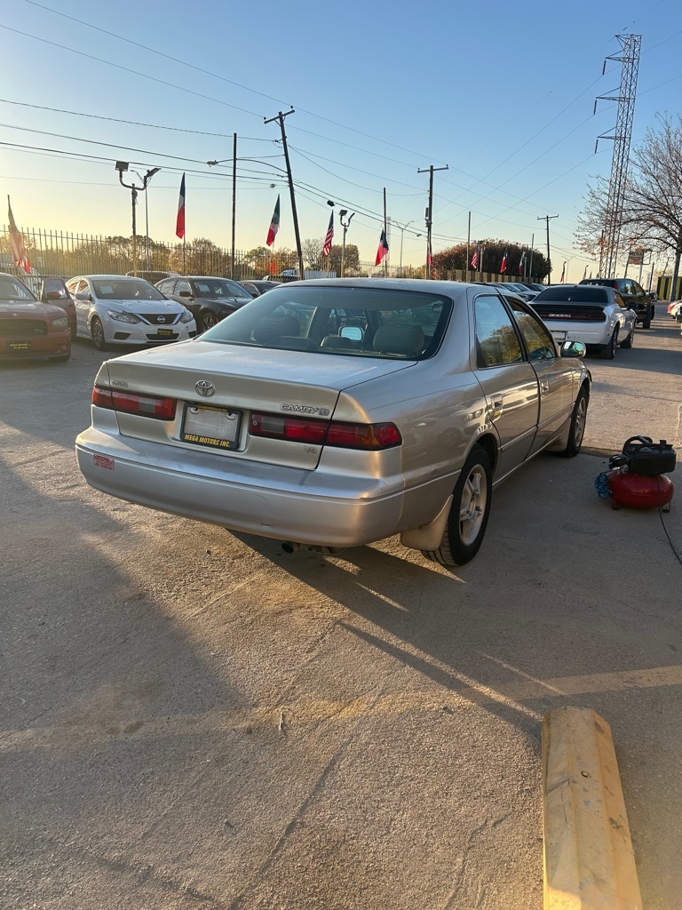 1998 Toyota Camry CE's photo