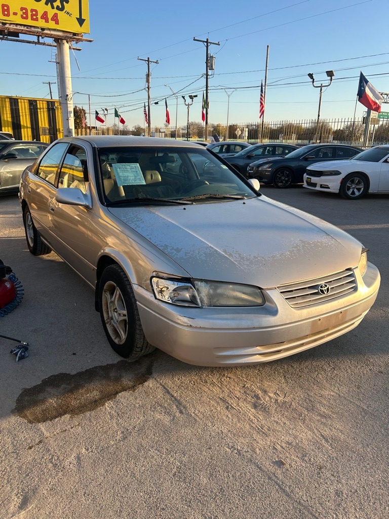 Toyota Camry  1998