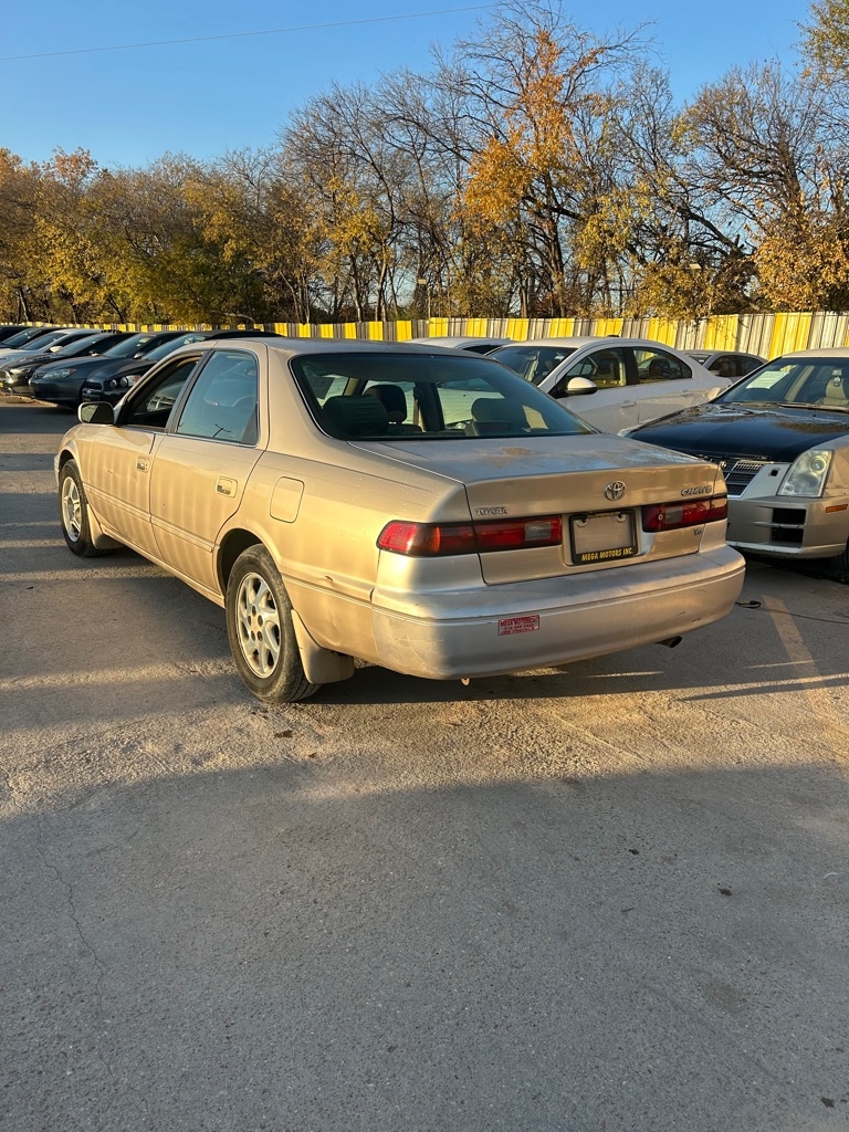 Toyota Camry  1998