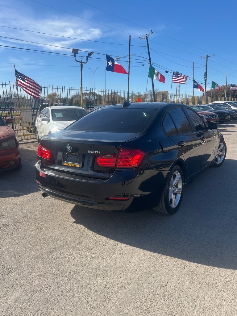 BMW 3-Series  2014