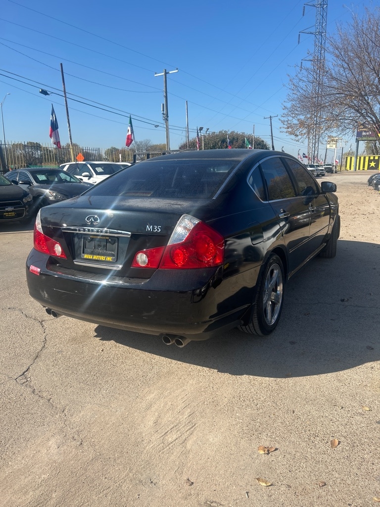 Infiniti M  2007