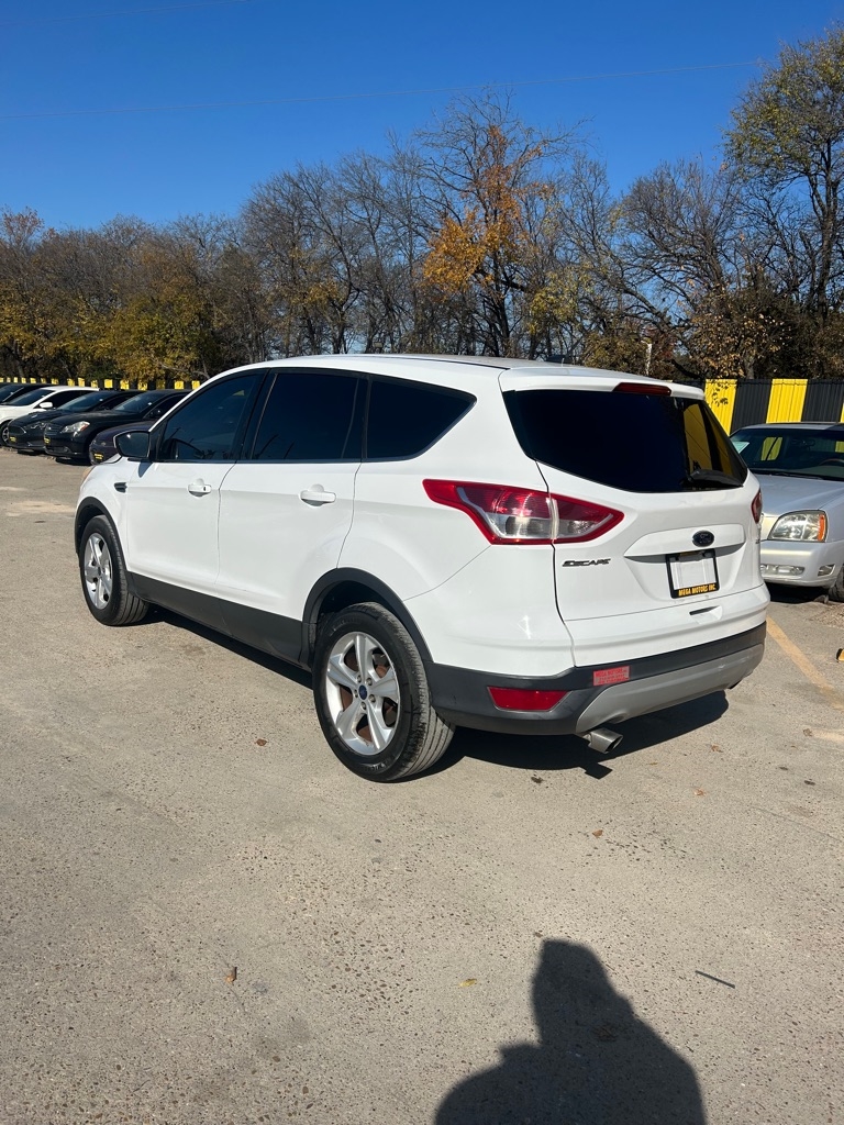 Ford Escape  2015