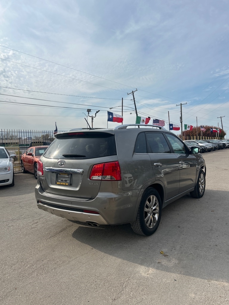 2012 Kia Sorento SX's photo