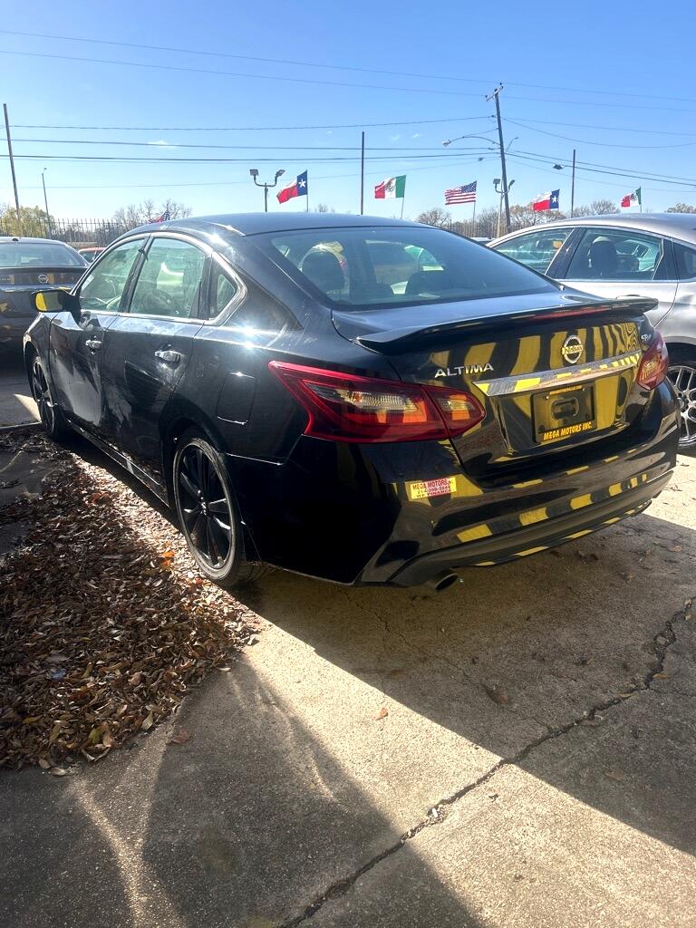 Nissan Altima  2017
