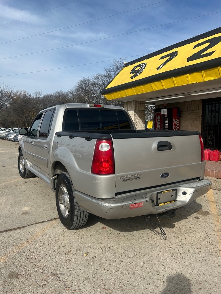 Ford Explorer Sport Trac  2004