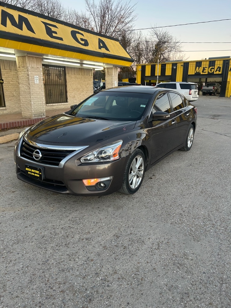 Nissan Altima  2013