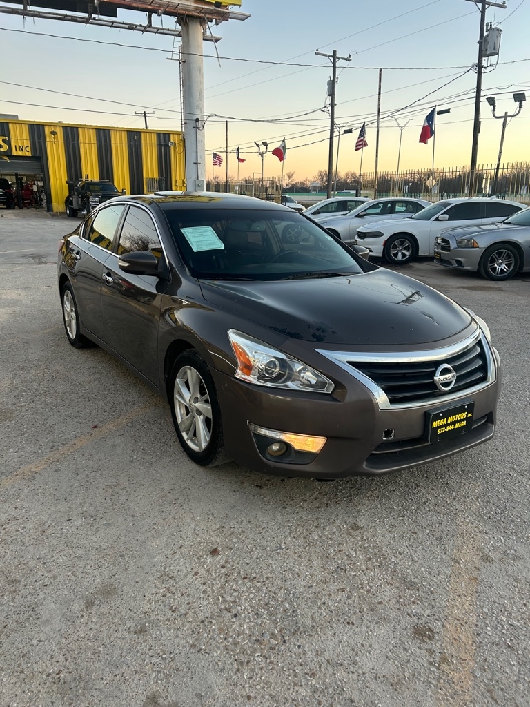 Nissan Altima  2013