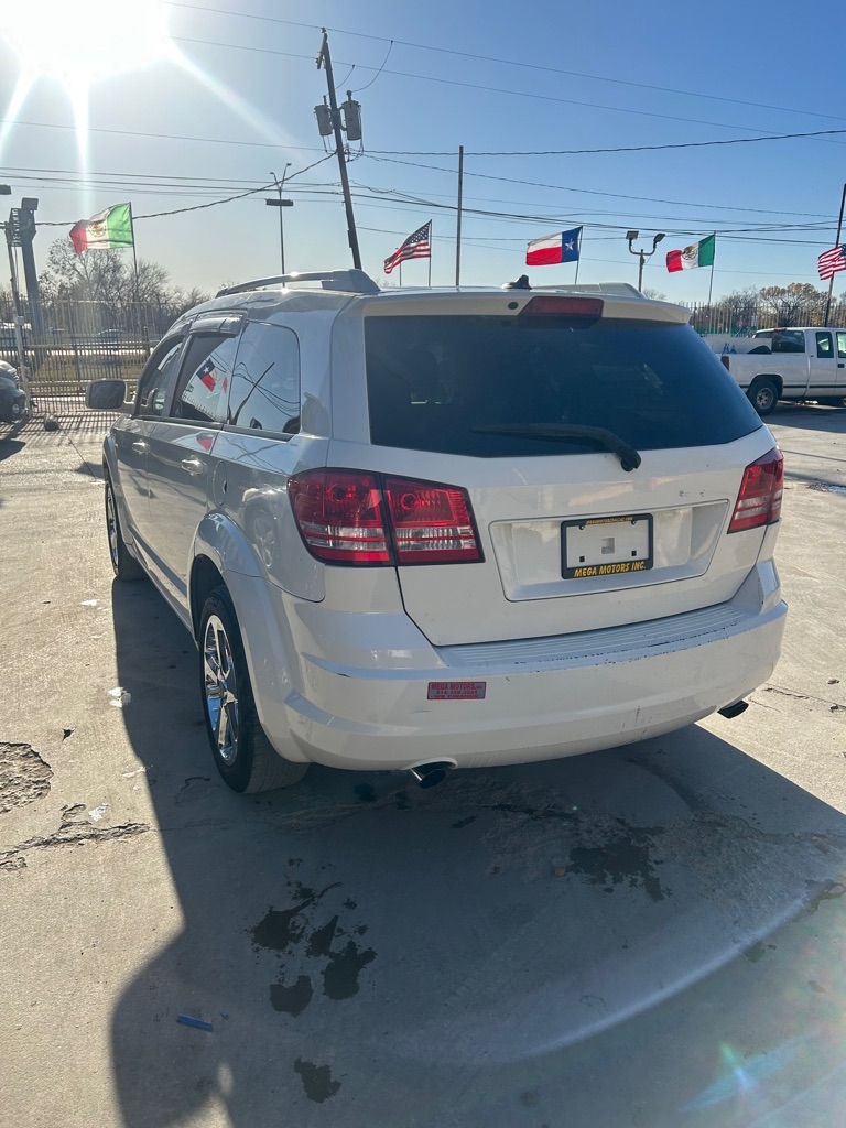 Dodge Journey  2010