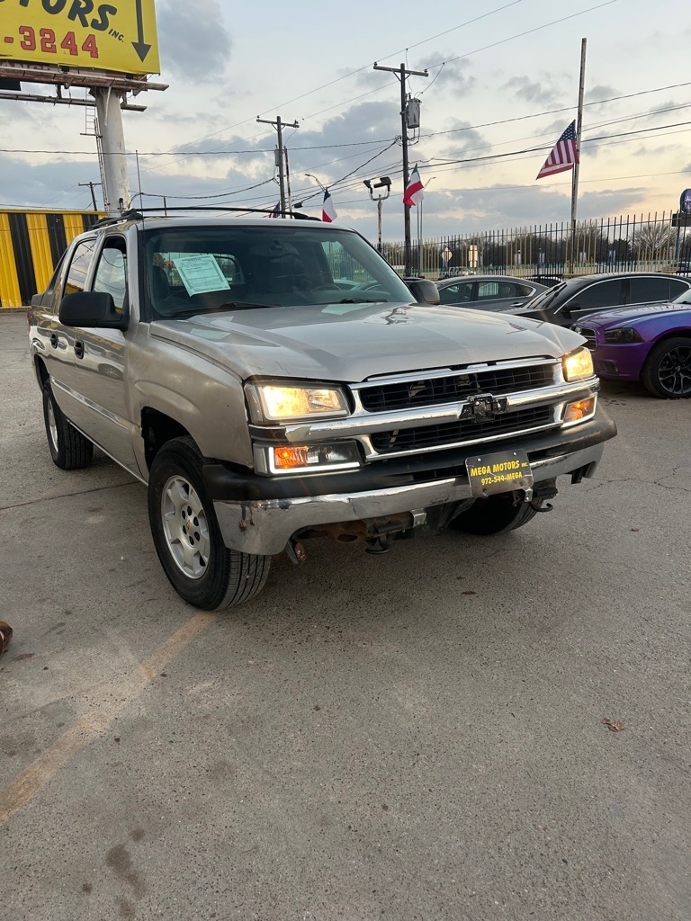 Chevrolet Avalanche  2004