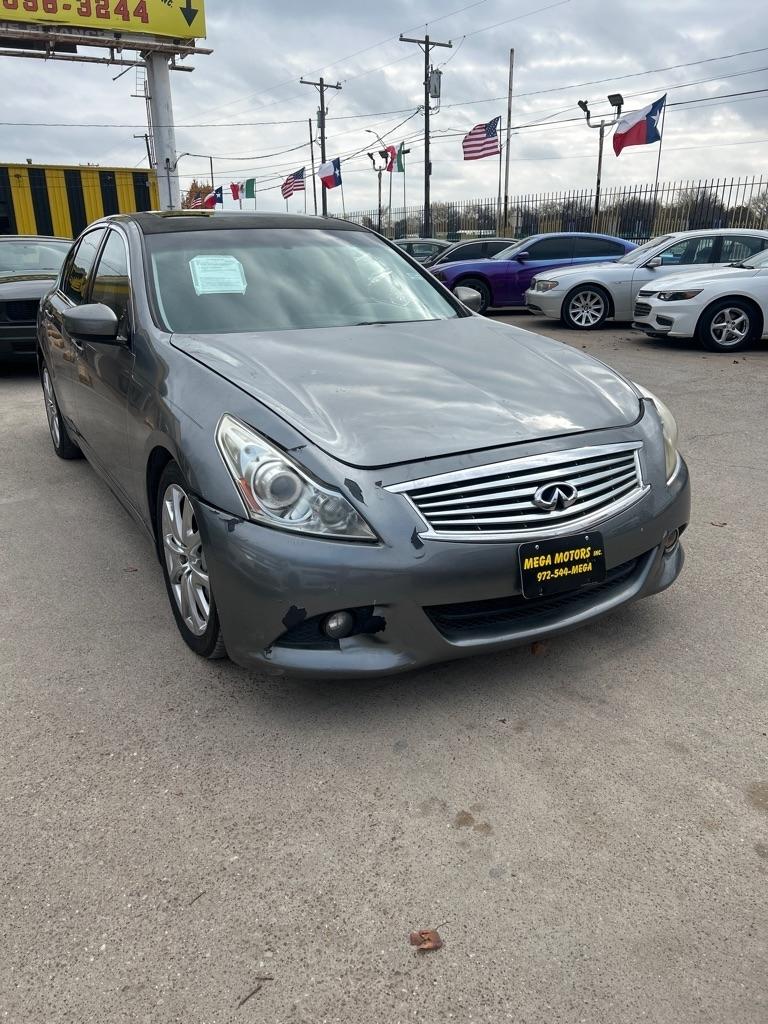 Infiniti G Sedan  2010