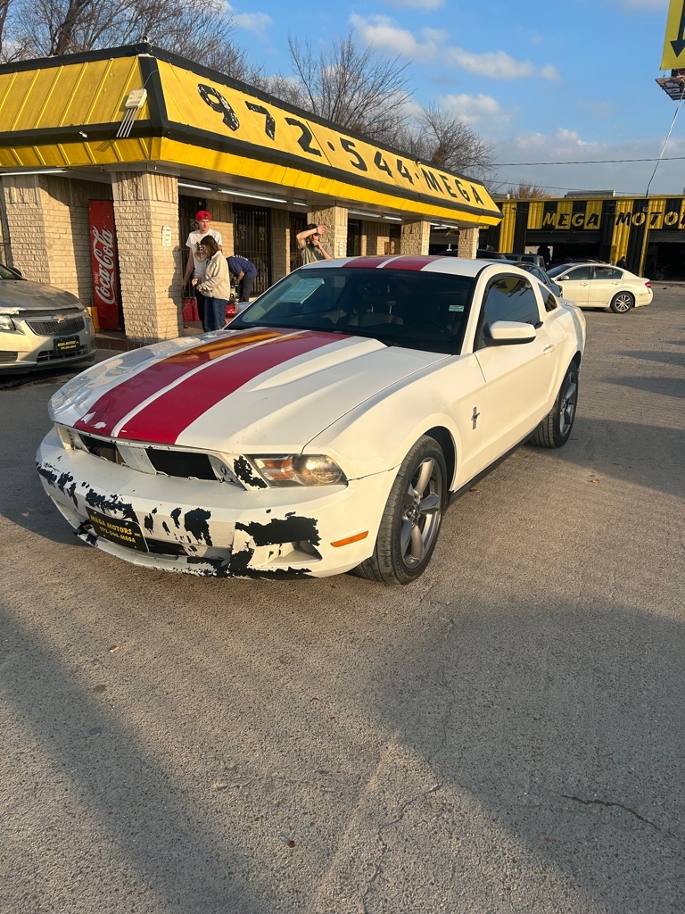 Ford Mustang  2010