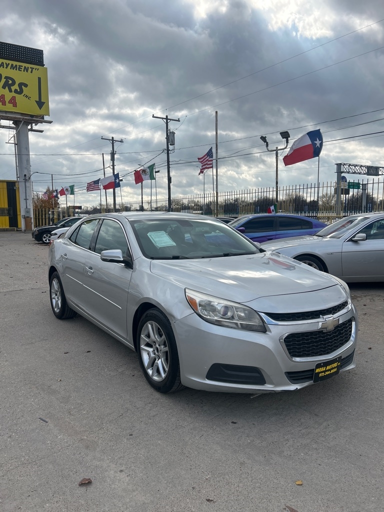 Chevrolet Malibu  2015
