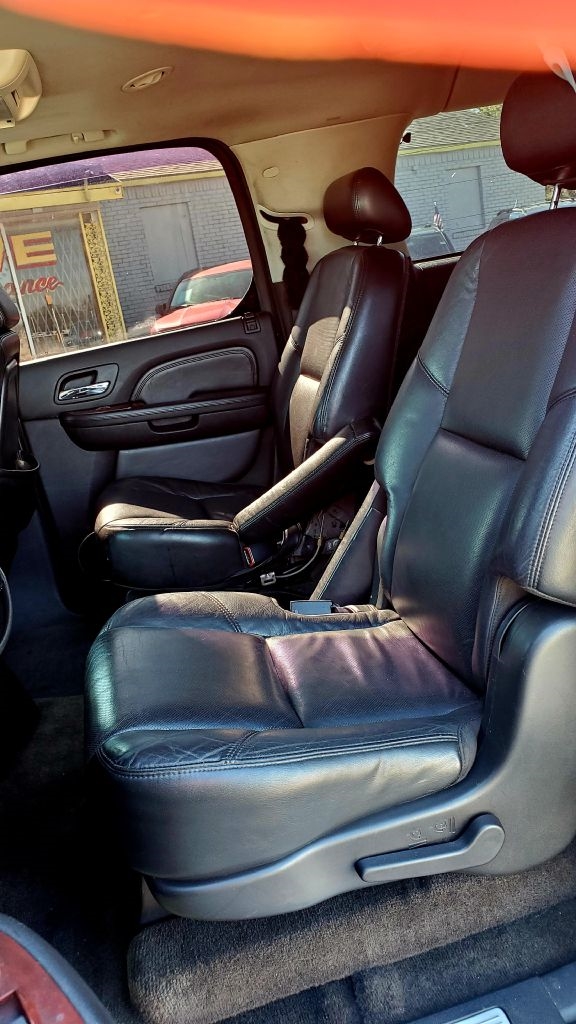 Cadillac Escalade  2008