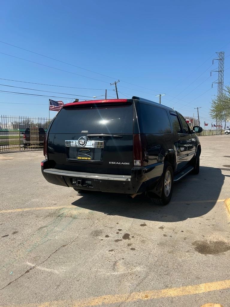 Cadillac Escalade  2008