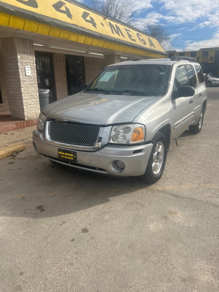 GMC Envoy  2004