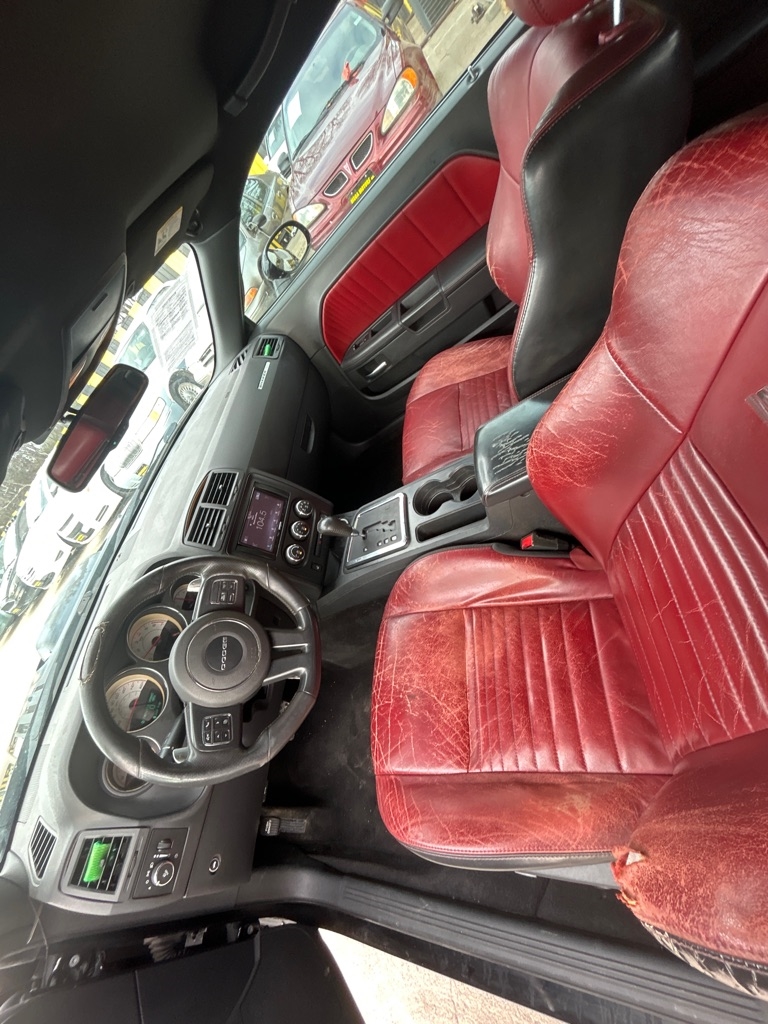 Dodge Challenger  2014