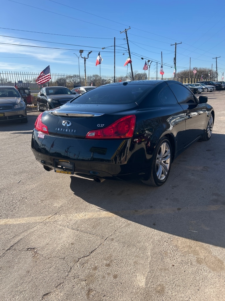 Infiniti G Coupe  2009
