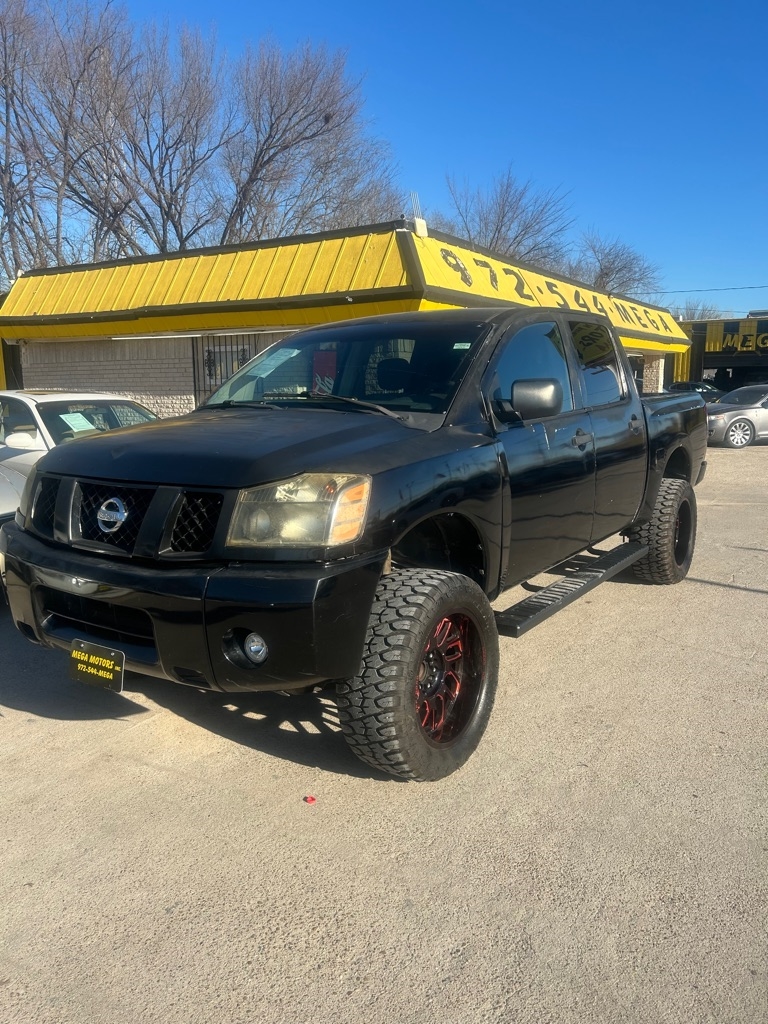 Nissan Titan  2004
