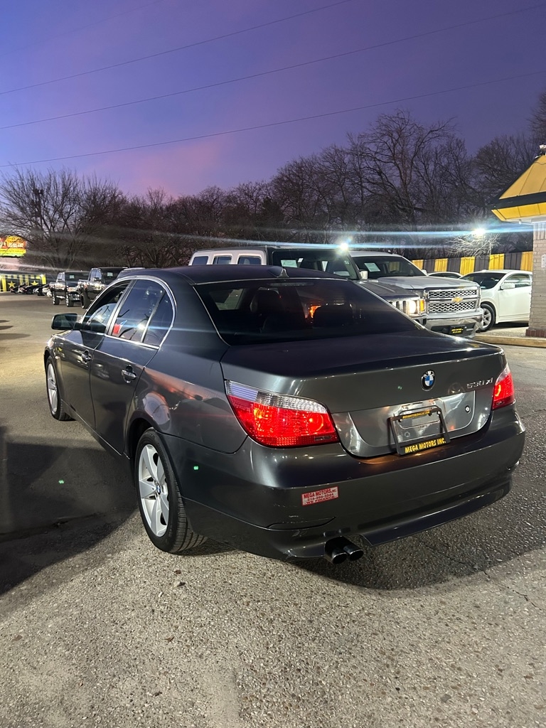 BMW 5-Series  2006