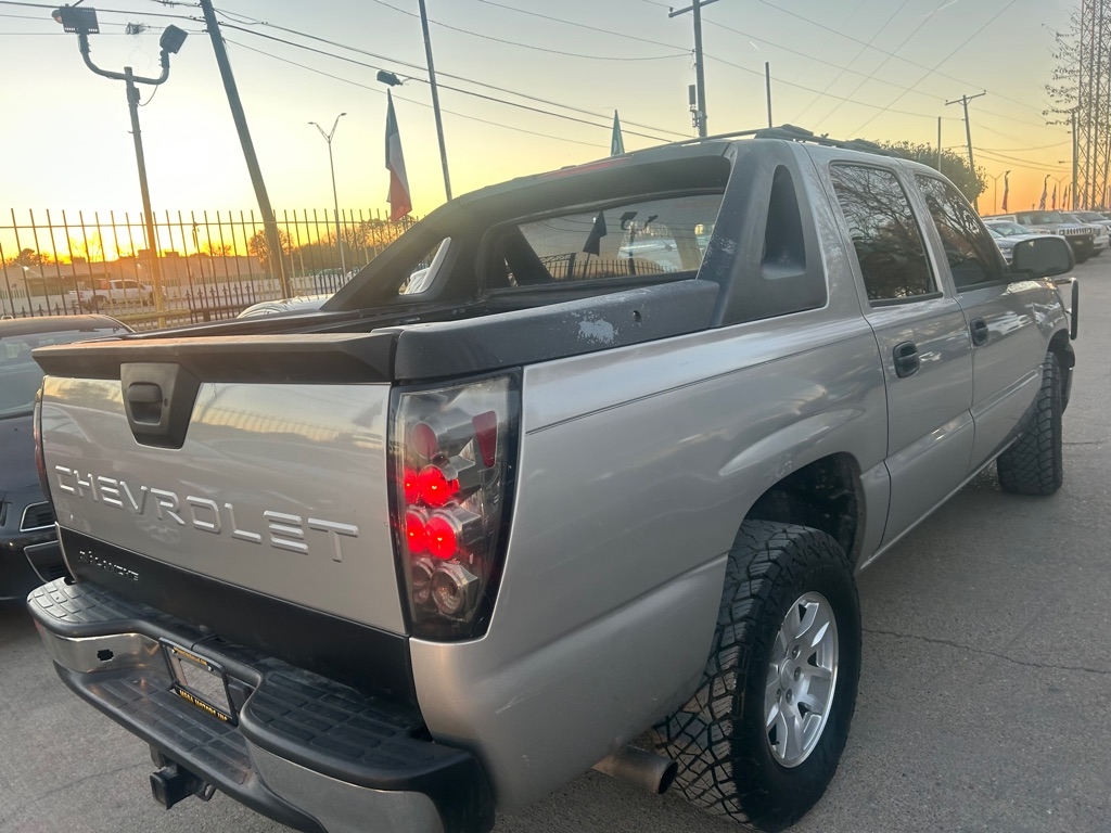 Chevrolet Avalanche  2005