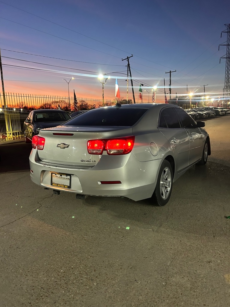Chevrolet Malibu  2014