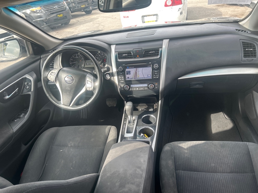 Nissan Altima  2014