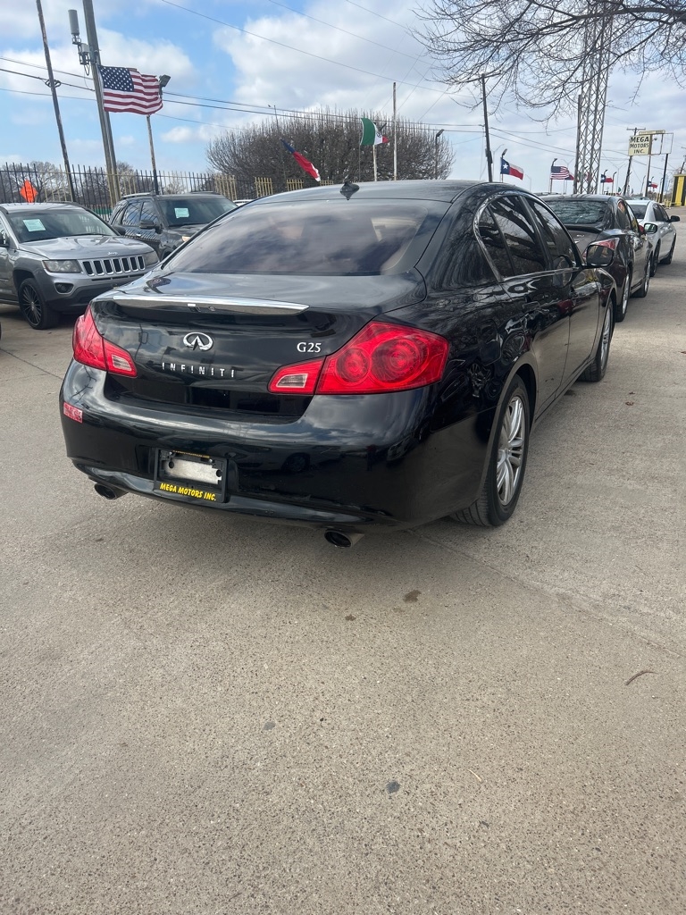 Infiniti G Sedan  2012