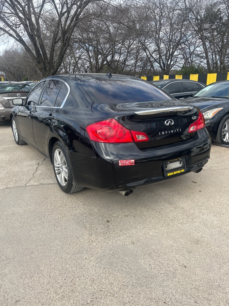 Infiniti G Sedan  2012