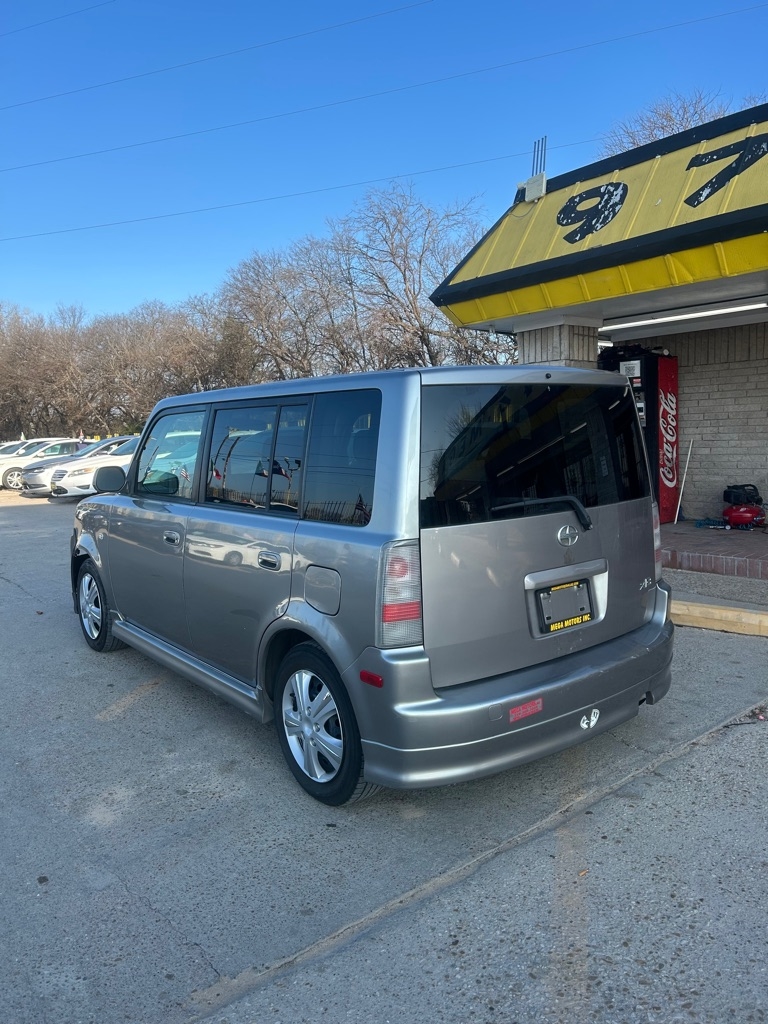 2005 Scion xB Base's photo