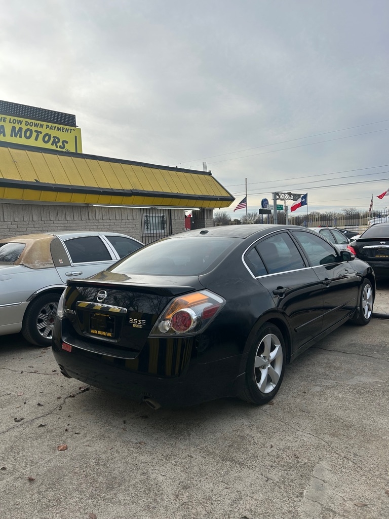 2007 Nissan Altima SE's photo