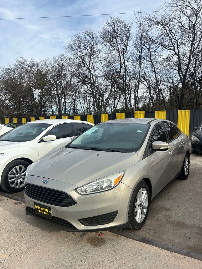 Ford Focus  2015