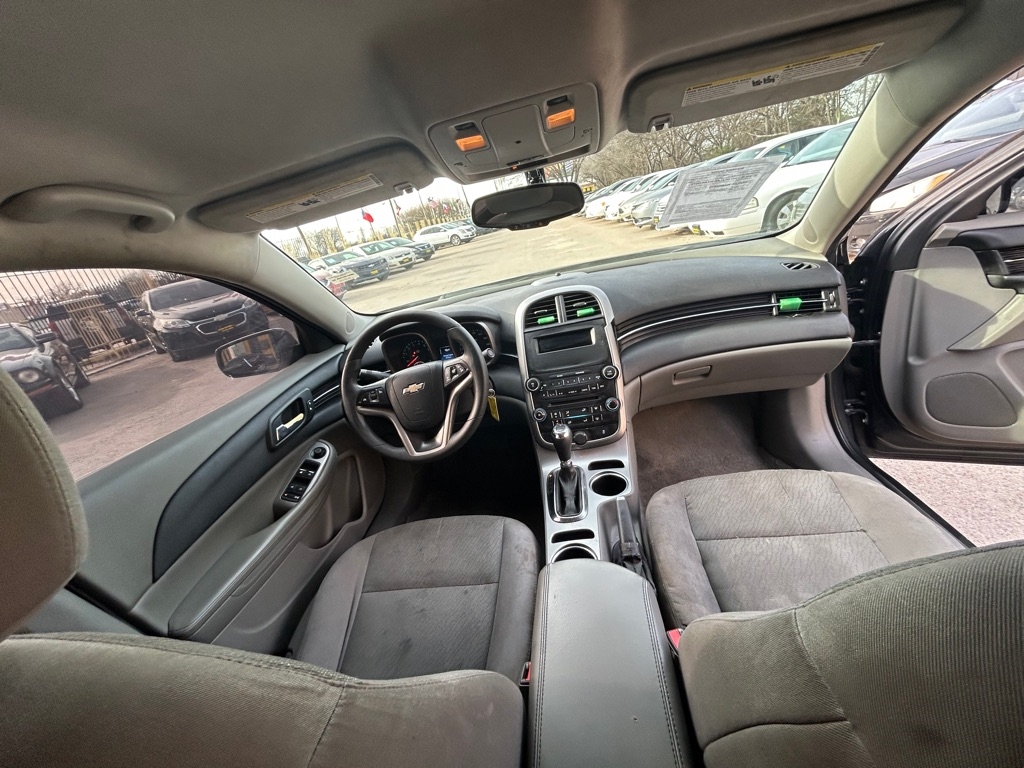 Chevrolet Malibu  2014