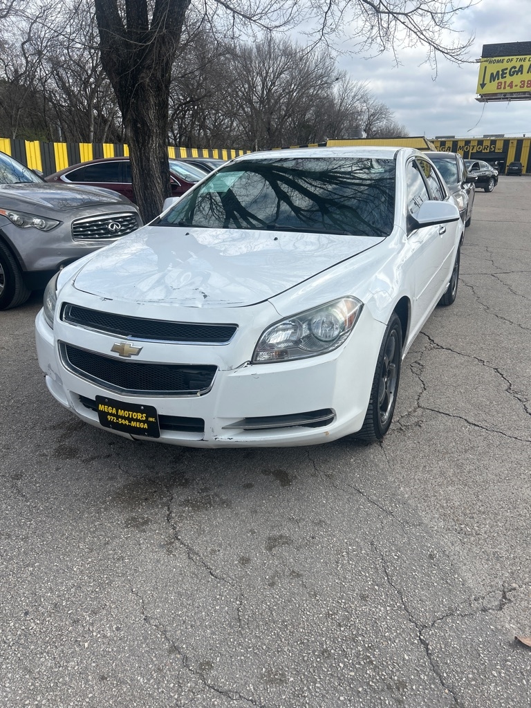 Chevrolet Malibu  2012