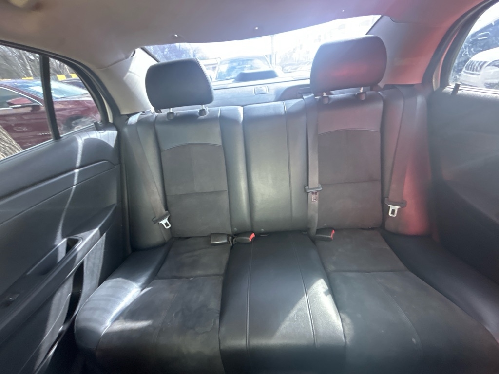 Chevrolet Malibu  2012