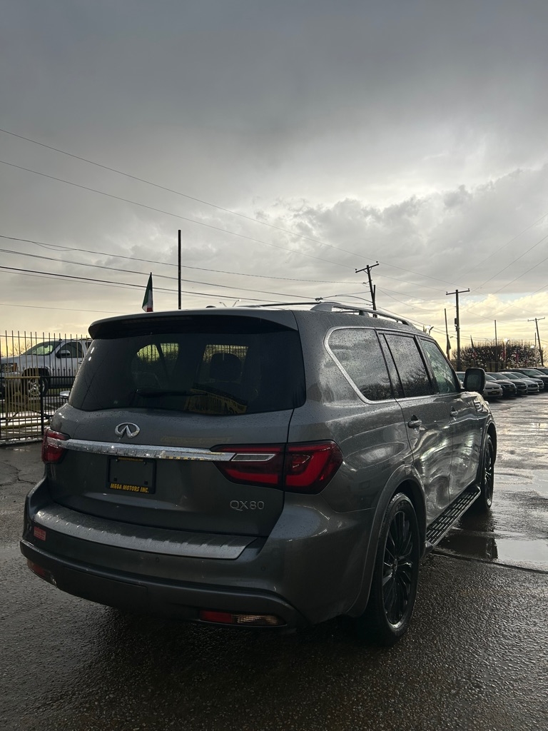 Infiniti QX80  2018