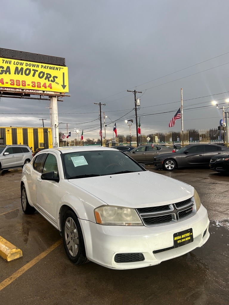 Dodge Avenger  2012