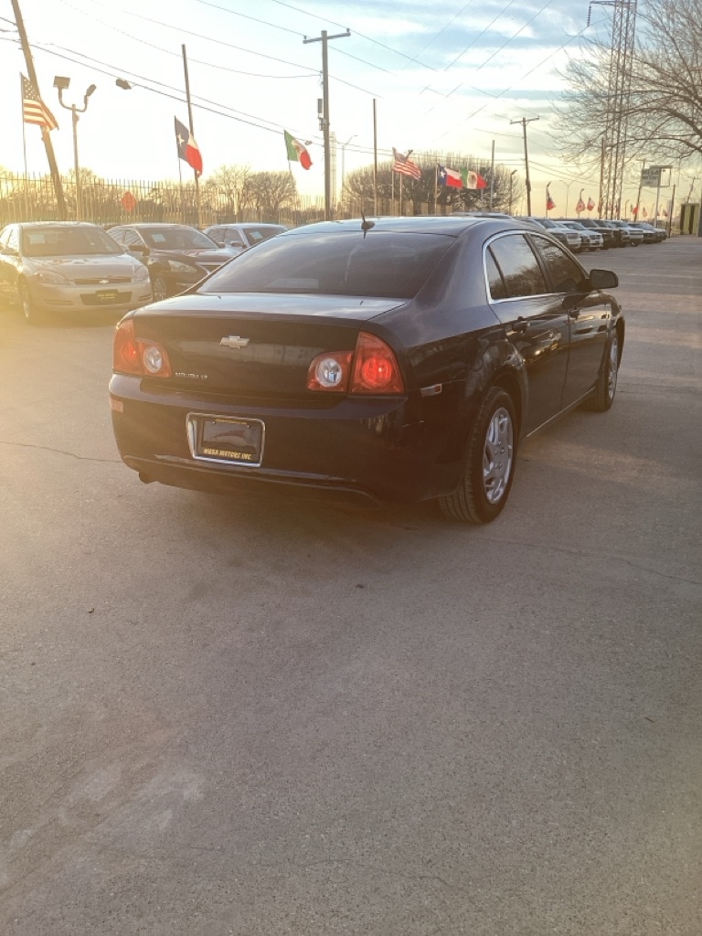 Chevrolet Malibu  2010
