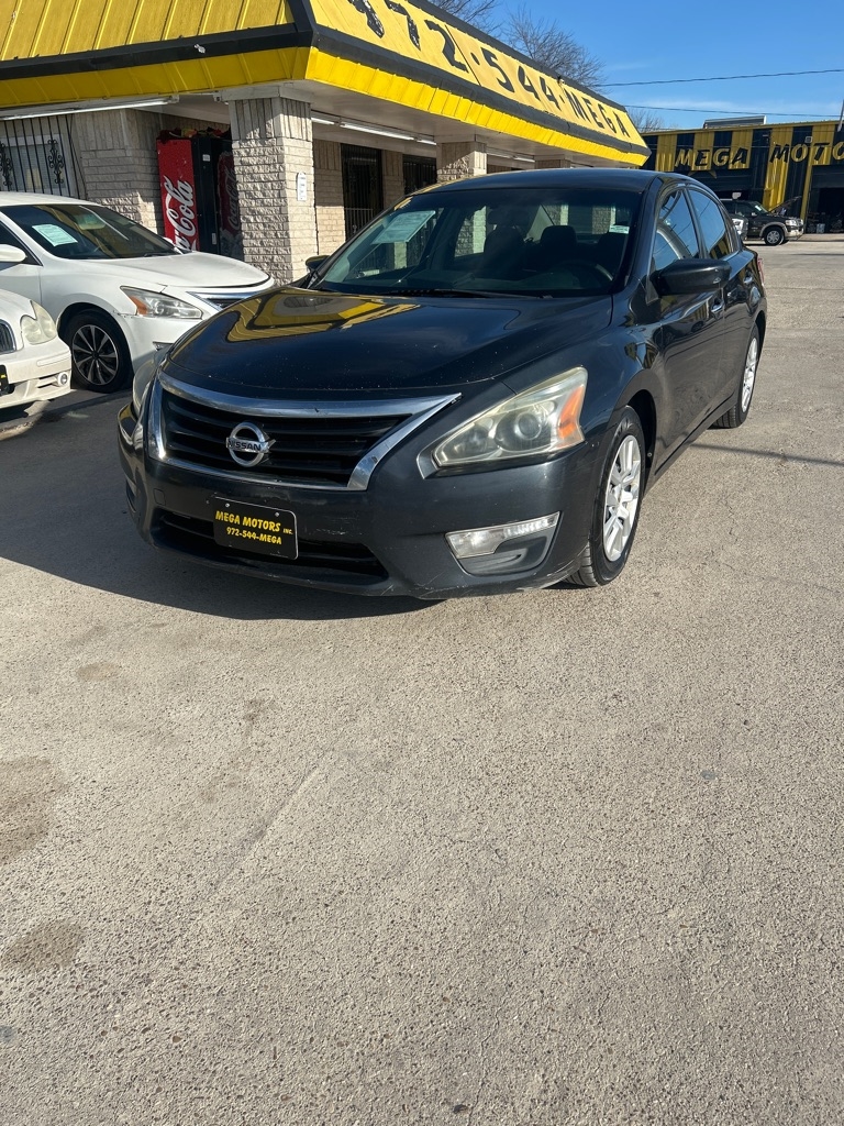 Nissan Altima  2013