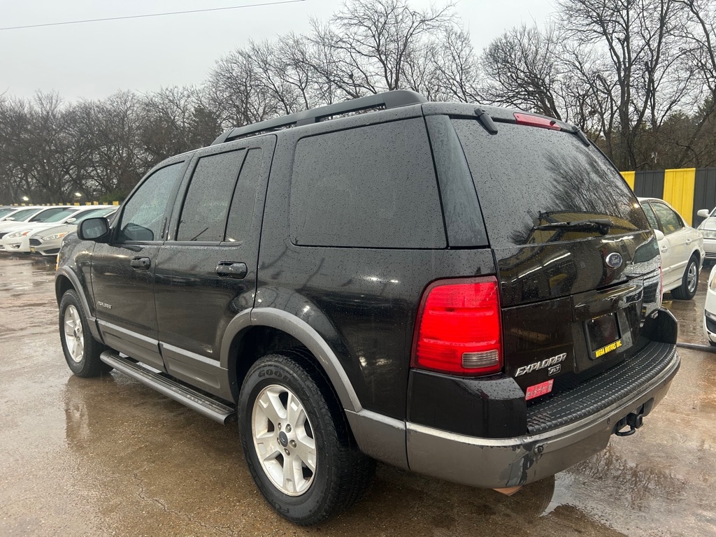 Ford Explorer  2005