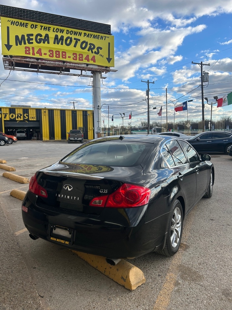Infiniti G35  2008