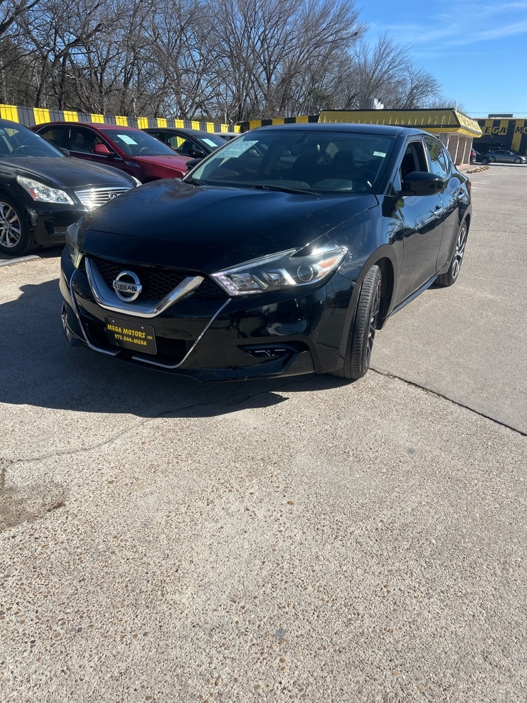 Nissan Maxima  2017