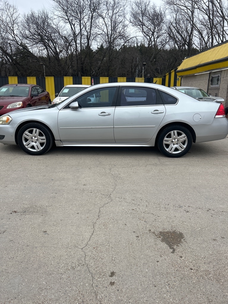 Chevrolet Impala  2011