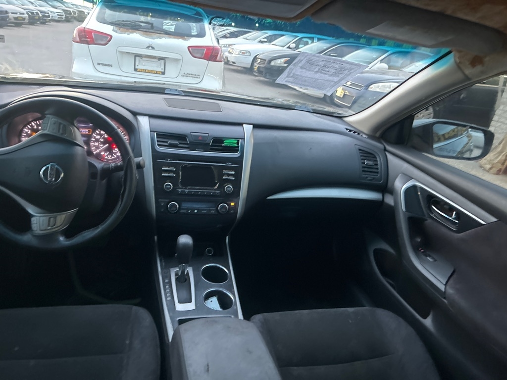 Nissan Altima  2013