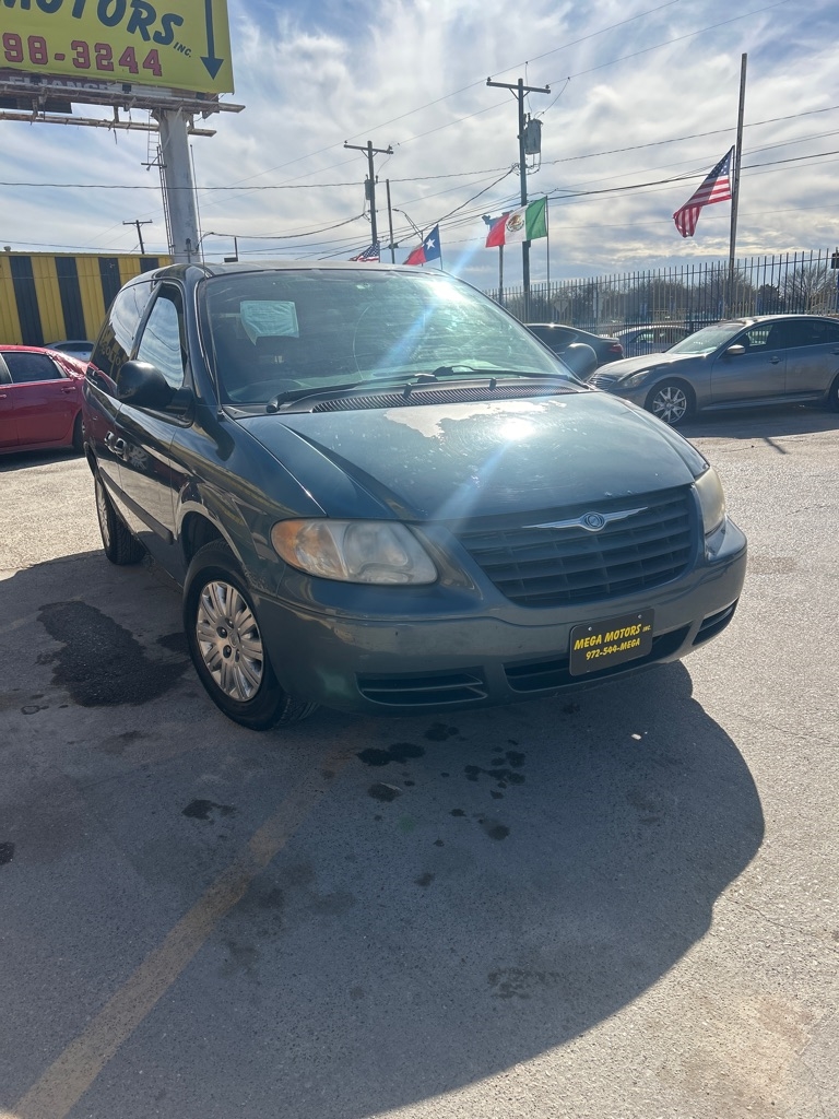 Chrysler Town & Country  2005