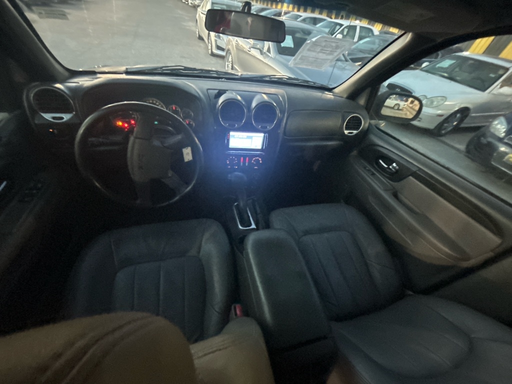 GMC Envoy  2003